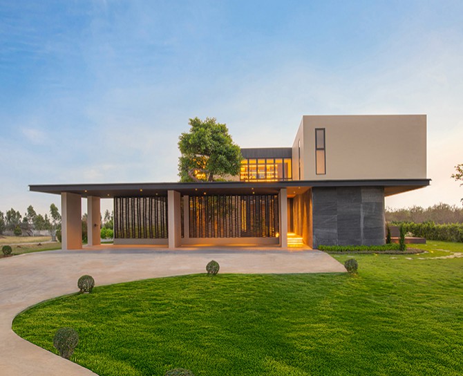 NAKHON PATHOM HOUSE
